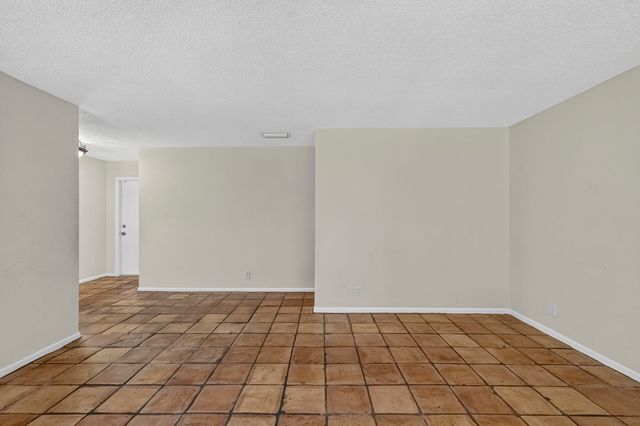 12720 Spinnaker Lane, Wellington, FL 33414