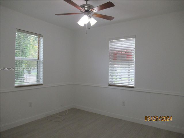 4245 SW 7th St, Miami, FL 33134