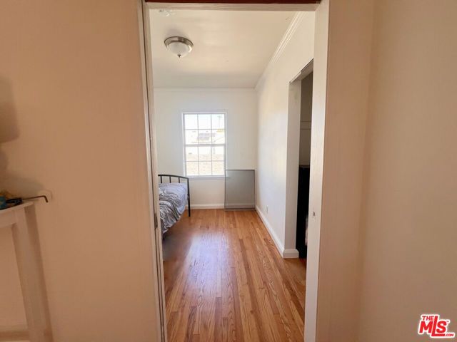 2333 S Garth Avenue, Los Angeles, CA 90034