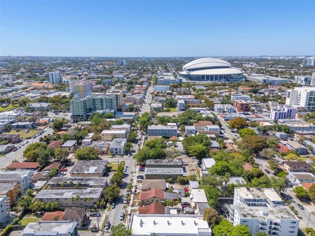 1029 NW 3rd St, Miami, FL 33128