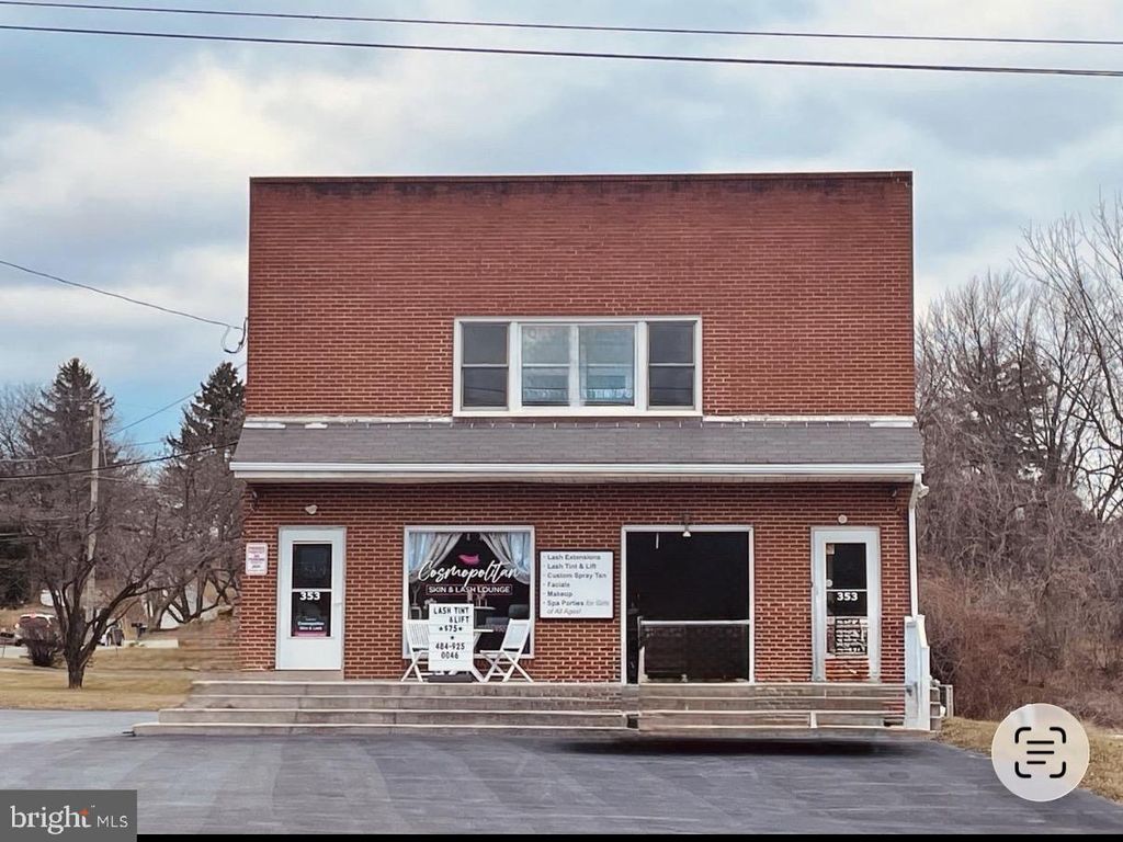 353 LANCASTER AVE, Malvern, PA 19355