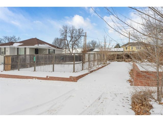3391 N Madison St, Denver, CO 80205
