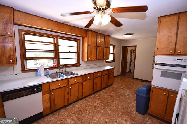 4 Bill Ploof Road, Buchanan, GA 30113