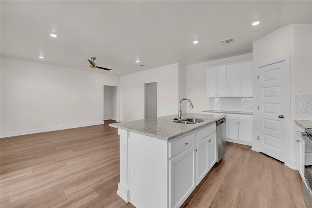 11417 Patera Street, Lorena, TX 76655