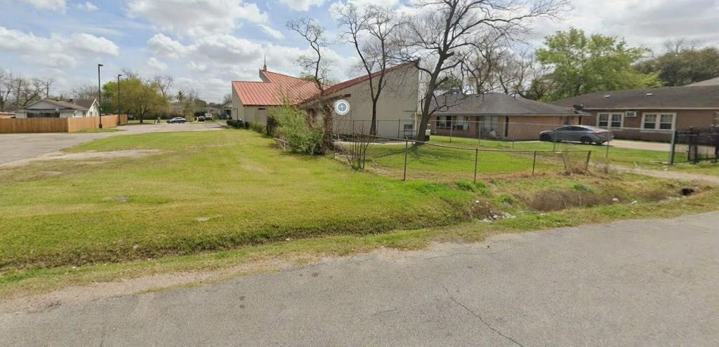 3014 Wayne Street, Houston, TX 77026