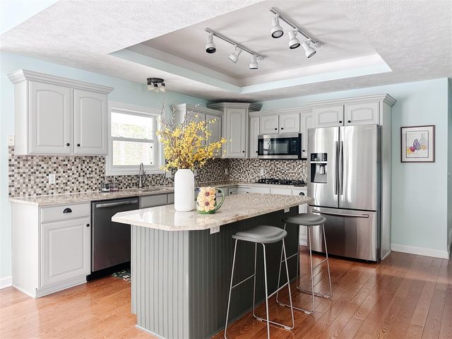 15401 Sundew Street, Grand Haven, MI 49417