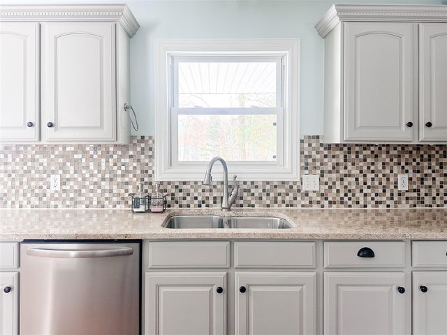 15401 Sundew Street, Grand Haven, MI 49417