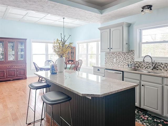 15401 Sundew Street, Grand Haven, MI 49417