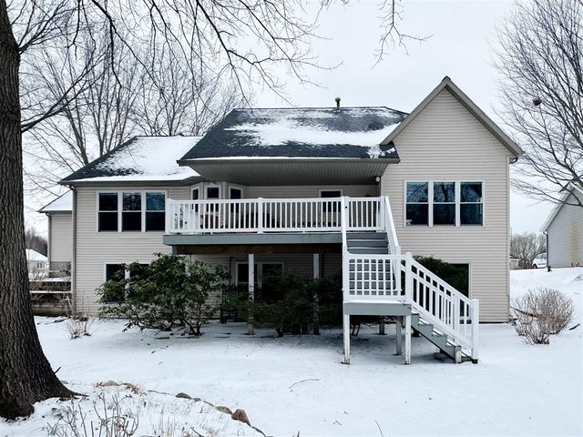 15401 Sundew Street, Grand Haven, MI 49417