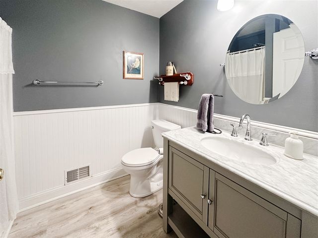 15401 Sundew Street, Grand Haven, MI 49417