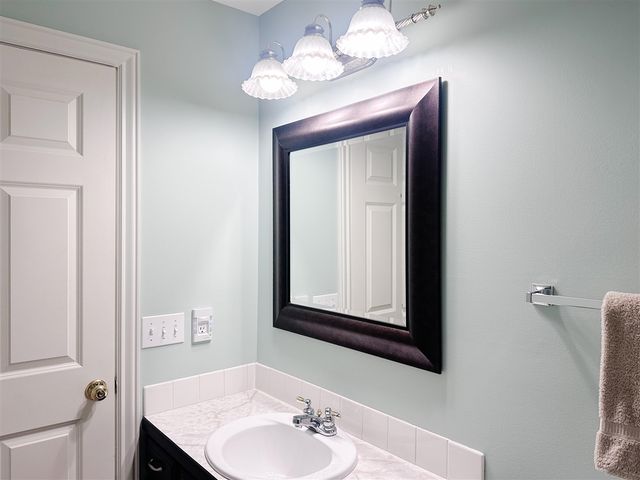 15401 Sundew Street, Grand Haven, MI 49417