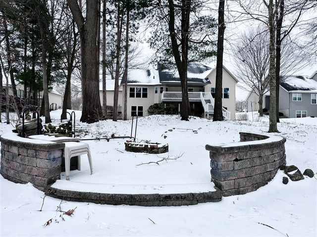 15401 Sundew Street, Grand Haven, MI 49417