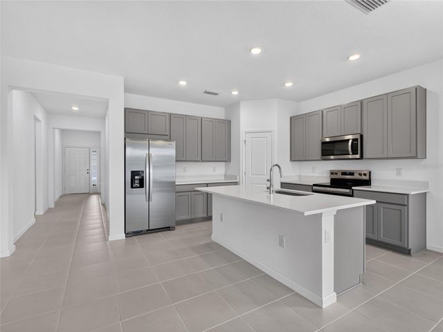 2027 FIRETHORN LOOP, Haines City, FL 33844