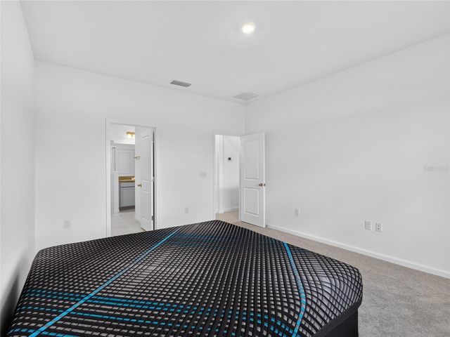 2027 FIRETHORN LOOP, Haines City, FL 33844