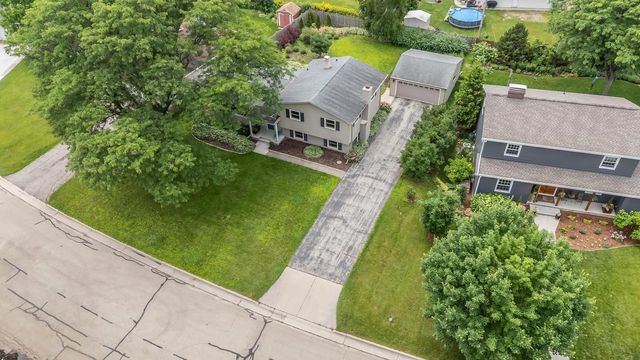 411 LOWELL PLACE, Neenah, WI 54956