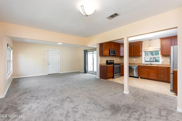 171 Keesler Circle, Biloxi, MS 39530