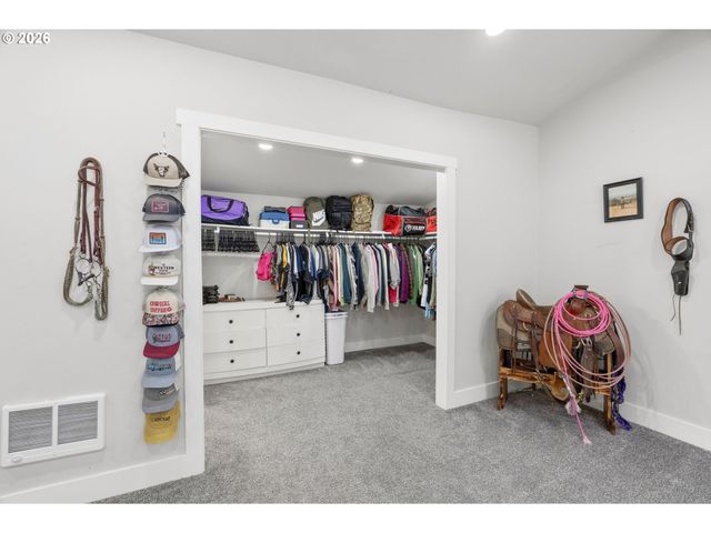 131 MCGEARY Rd, Kelso, WA 98626