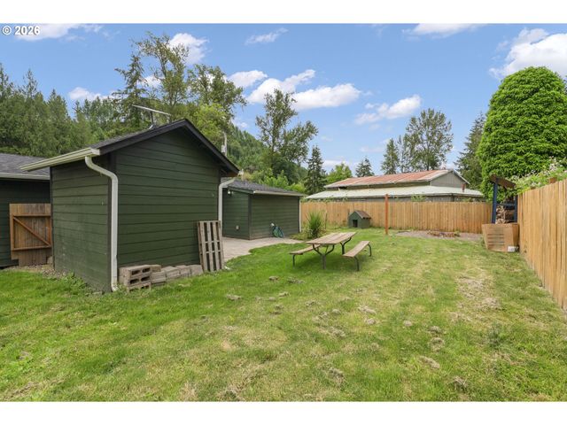 131 MCGEARY Rd, Kelso, WA 98626