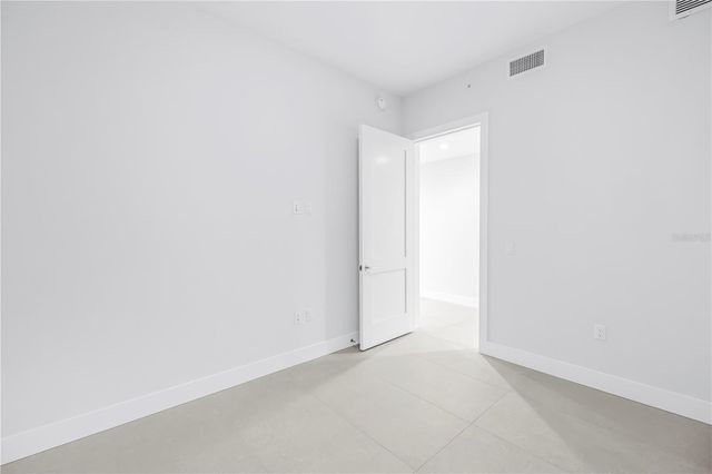 275 1ST AVENUE S 3704, St Petersburg, FL 33701