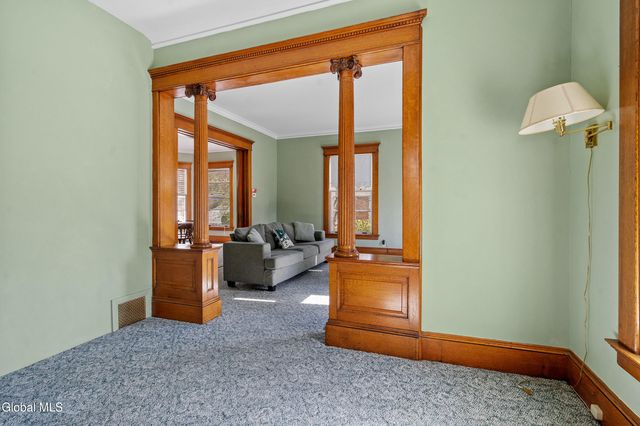 510 S William Street, Johnstown, NY 12095