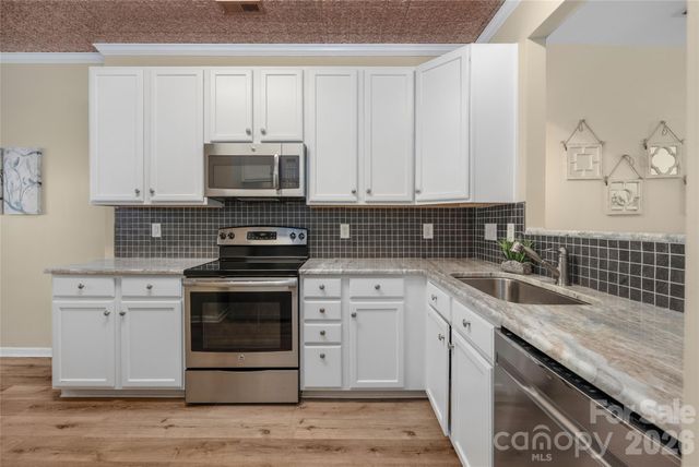1845 Lookout Lane, Gastonia, NC 28054