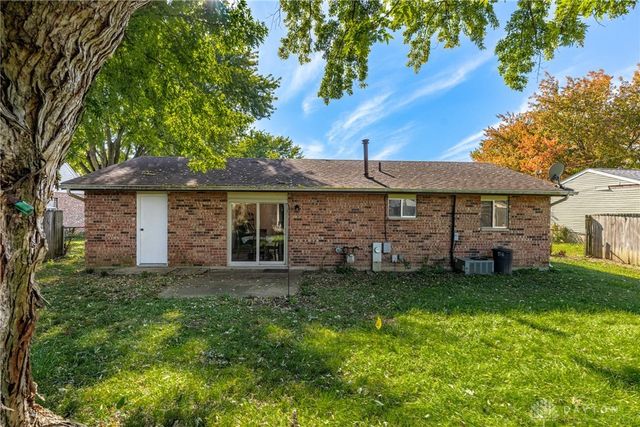 1778 Arapaho Drive, Xenia, OH 45385