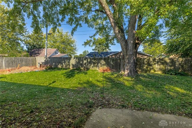 1778 Arapaho Drive, Xenia, OH 45385