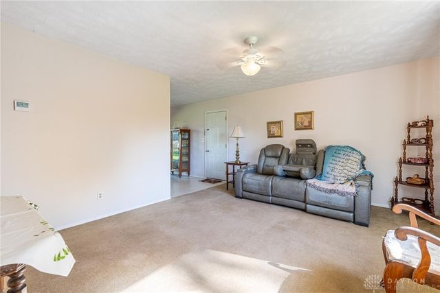 1778 Arapaho Drive, Xenia, OH 45385