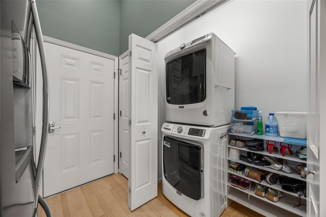 3389 Stone Ct, Marion, IA 52302