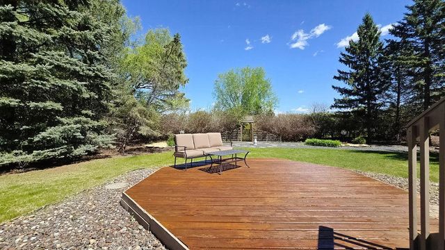 1451 Clippership Court, Woodbury, MN 55125