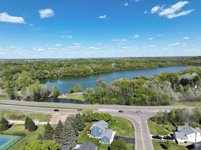 1451 Clippership Court, Woodbury, MN 55125
