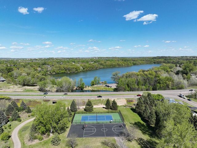1451 Clippership Court, Woodbury, MN 55125