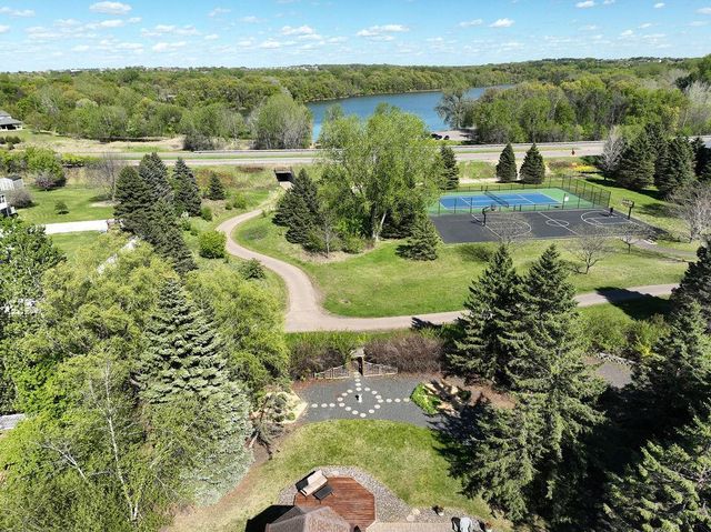 1451 Clippership Court, Woodbury, MN 55125