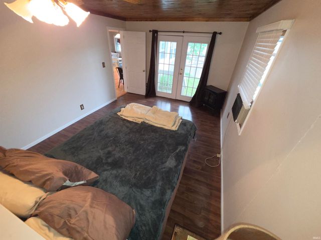 7902 N Crow Drive, Monticello, IN 47960