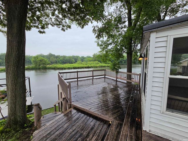 7902 N Crow Drive, Monticello, IN 47960