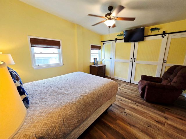 16611 Jolly Roger Road, Jamaica Beach, TX 77554