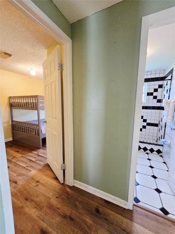 16611 Jolly Roger Road, Jamaica Beach, TX 77554