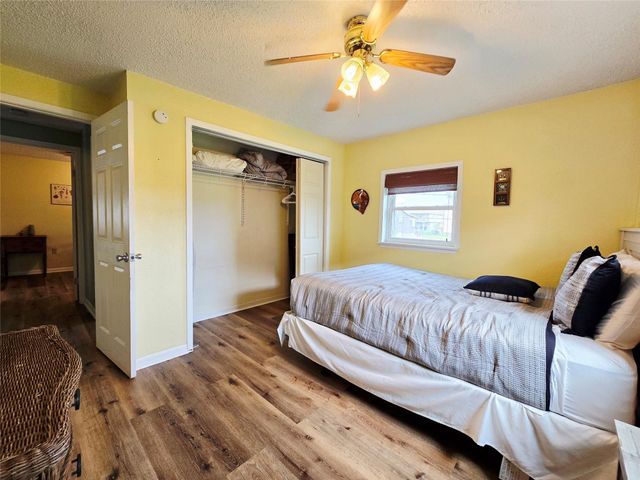 16611 Jolly Roger Road, Jamaica Beach, TX 77554