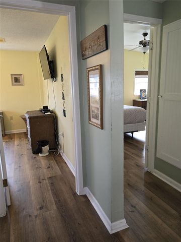 16611 Jolly Roger Road, Jamaica Beach, TX 77554