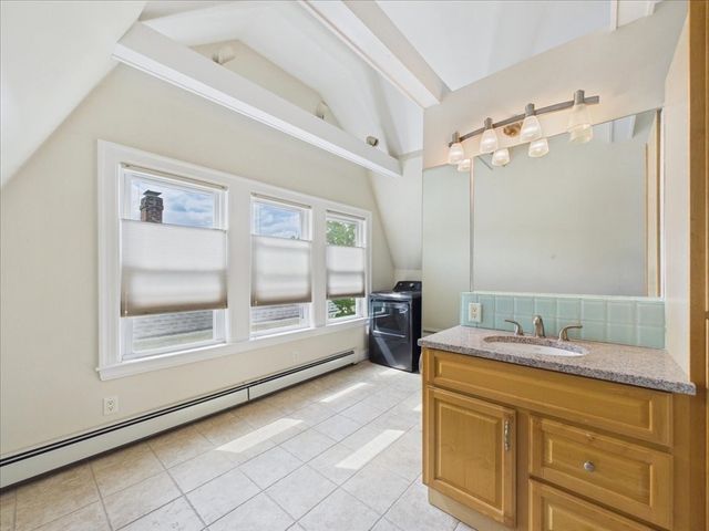18 Jenness Street, Quincy, MA 02169