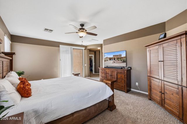 2020 W CALEB Road, Phoenix, AZ 85085