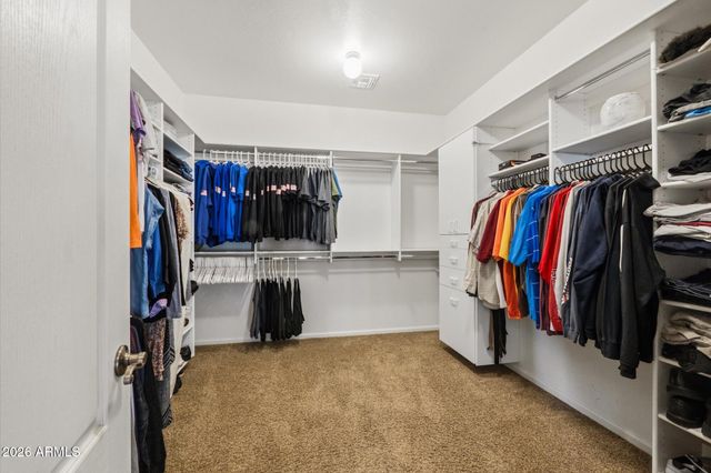 2020 W CALEB Road, Phoenix, AZ 85085