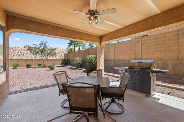 2020 W CALEB Road, Phoenix, AZ 85085