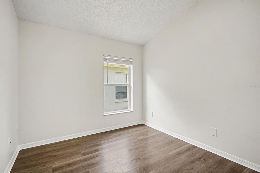 Image 11 of property listing at 10131 RIVERS TRAIL DRIVE, Orlando, FL 32817