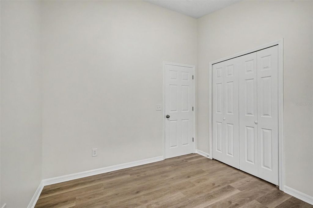 Image 12 of property listing at 10131 RIVERS TRAIL DRIVE, Orlando, FL 32817
