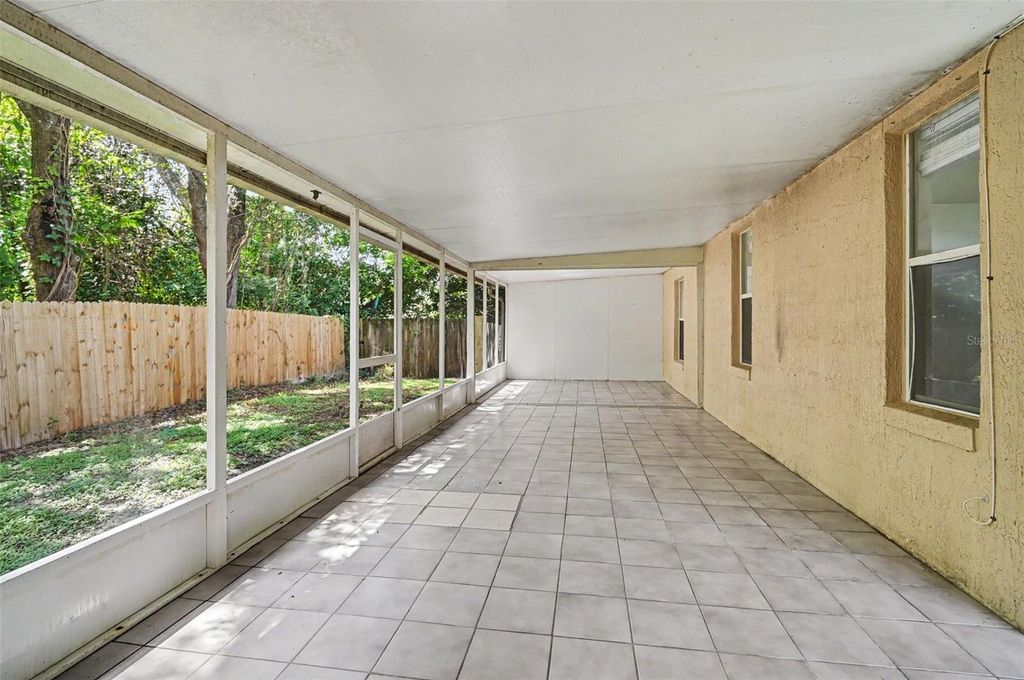 Image 15 of property listing at 10131 RIVERS TRAIL DRIVE, Orlando, FL 32817