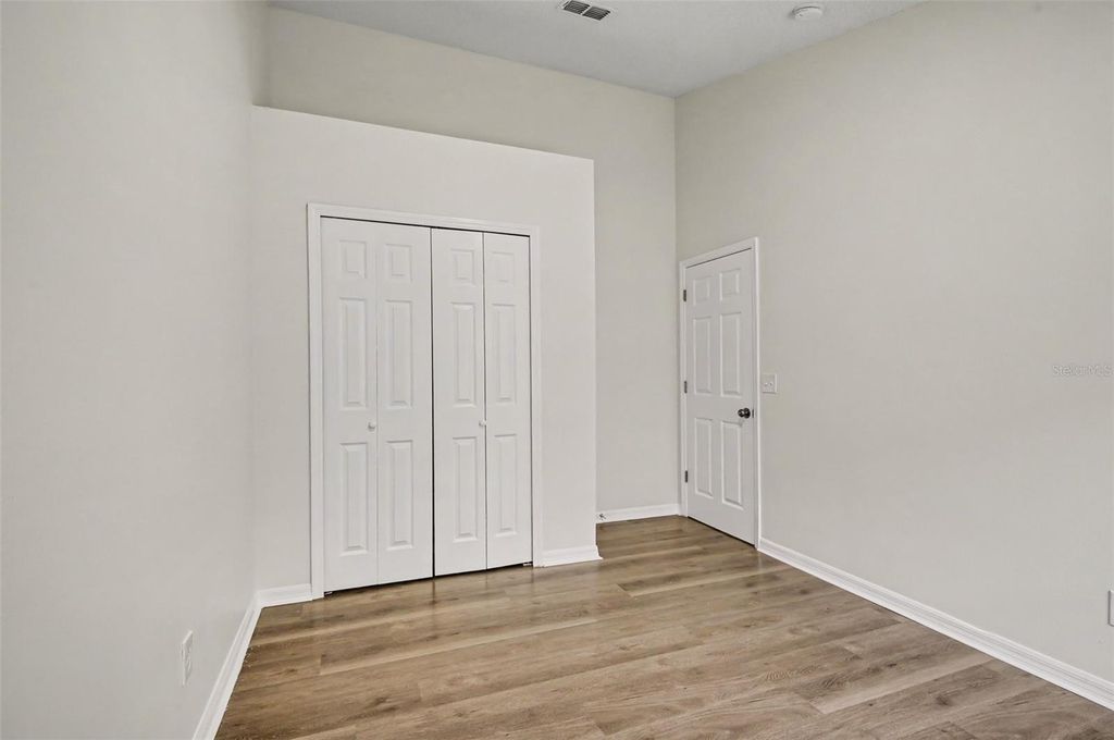 Image 10 of property listing at 10131 RIVERS TRAIL DRIVE, Orlando, FL 32817