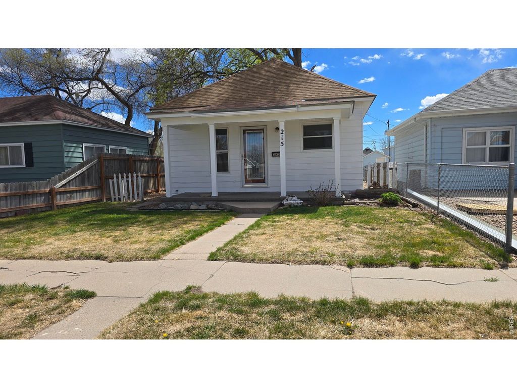 215 Platte St, Sterling, CO 80751