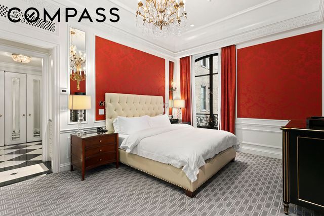 2 E 55th Street 918W32, New York City, NY 10022