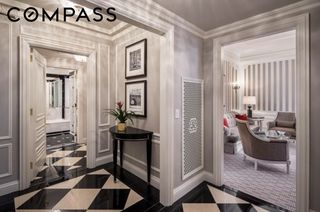 2 E 55th Street 918W32, New York City, NY 10022
